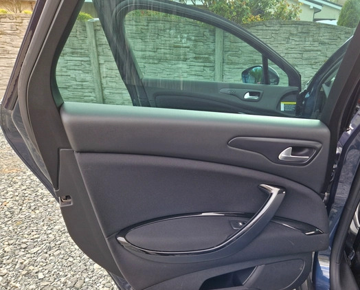 Citroen C5 cena 39999 przebieg: 185000, rok produkcji 2015 z Gniezno małe 742
